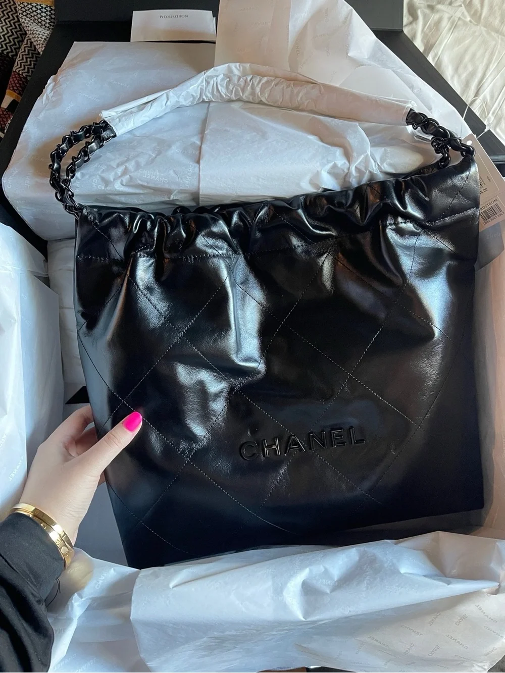 CHANEL 22 bag all black medium with dust bag